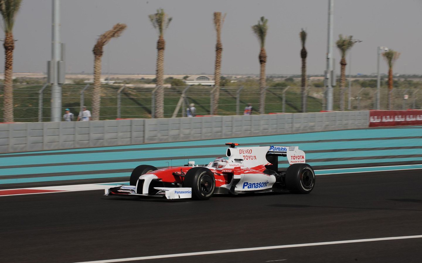 GP ABU DHABI 1440x900